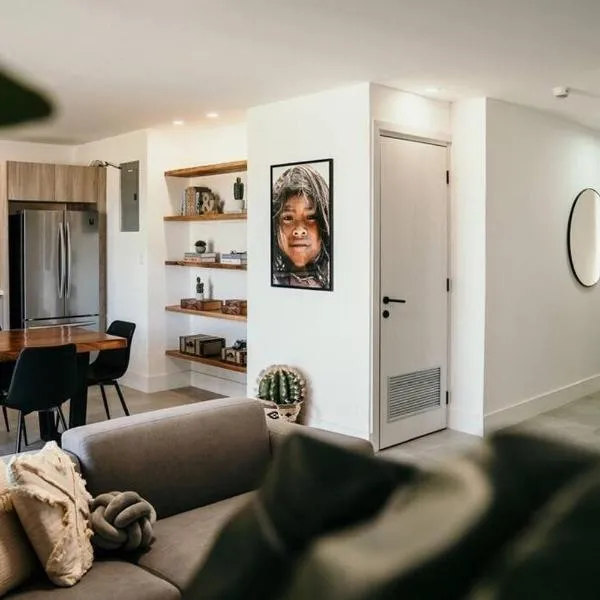 Casa Mar, Stylish Condo at Blue Venao, отель в городе Плайя-Венао