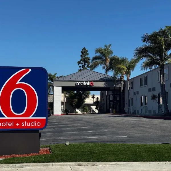 Studio 6 Suites Carson, CA, hotel v destinaci Carson