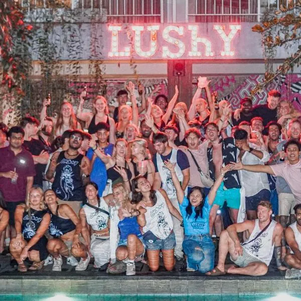 Lushy Hostel Canggu, hotel v destinaci Canggu