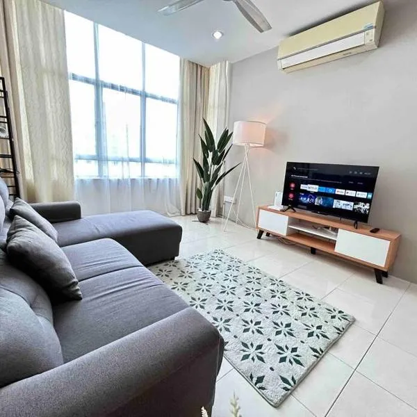 Kinrara Puchong Bukit Jalil Sunway 3 bedroom condo comes with 2 parking, hotel en Puchong