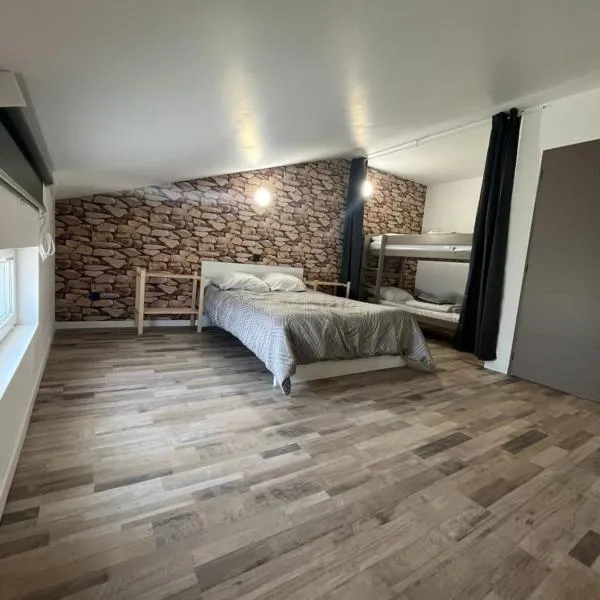 Gîte1 pour 6 personnes, hotel v destinaci Anneyron