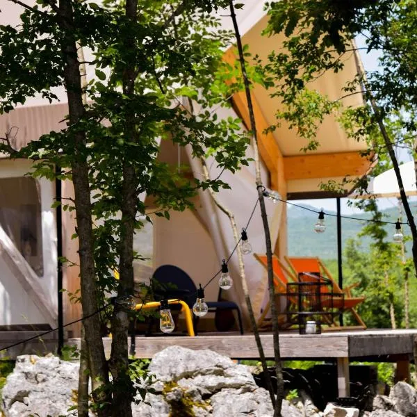 Oblun Eco Resort - New Glamping Tents near Lake Skadar, hotel v destinaci Podgorica