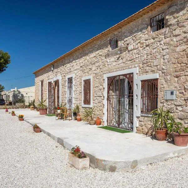 Las Casitas Del Mar, hotel a Alacant
