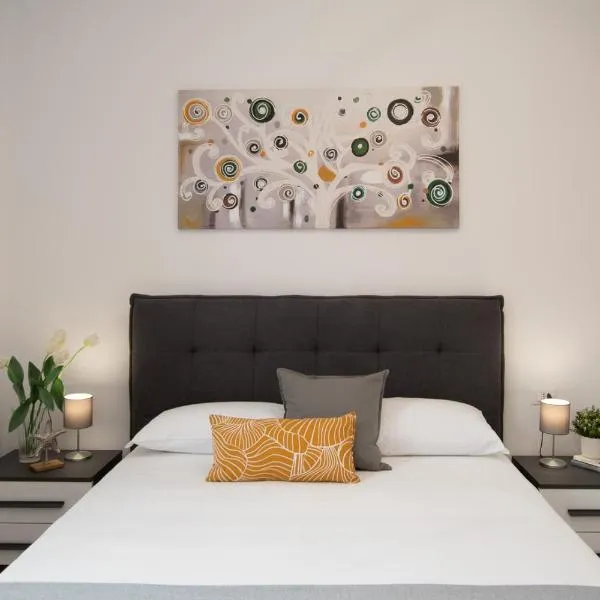 Attico Belvedere - Terrazza con Barbecue e Jacuzzi Privata, hotel en Ceriale