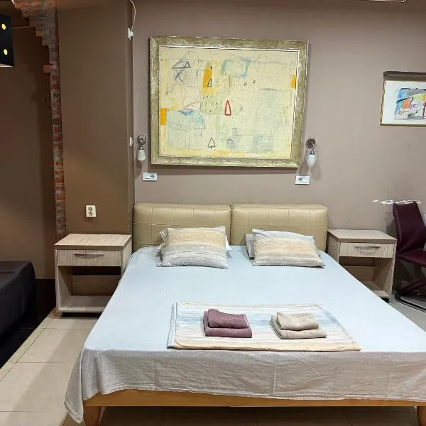 Apartments Iva, khách sạn ở Kragujevac