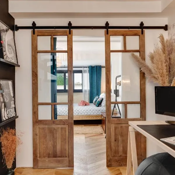 Échoppe contemporaine - Bordeauxlidays, Hotel in Bordeaux