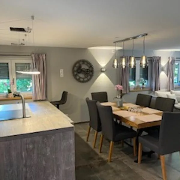 Ferienhaus bis 6 Personen, hotel v destinaci Weißensberg