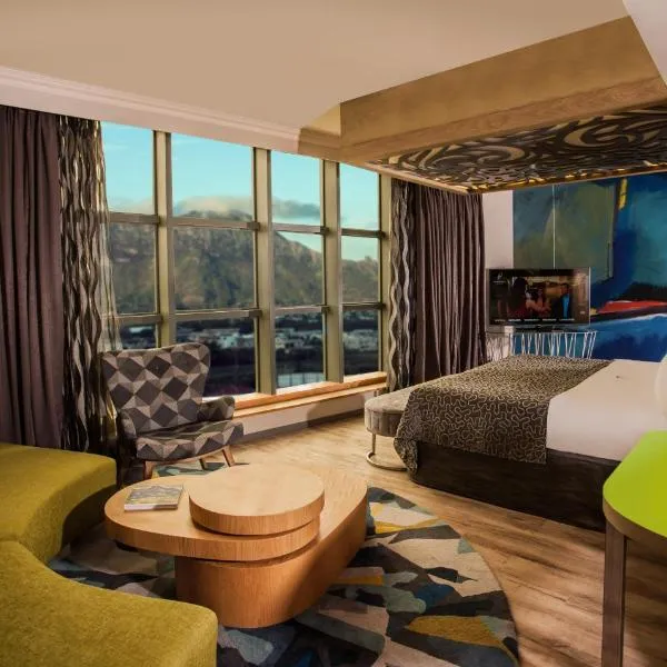 Hennessy Park Hotel, hotel en Ebene