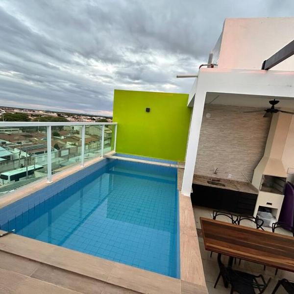 Apto cobertura com piscina - 2 quartos