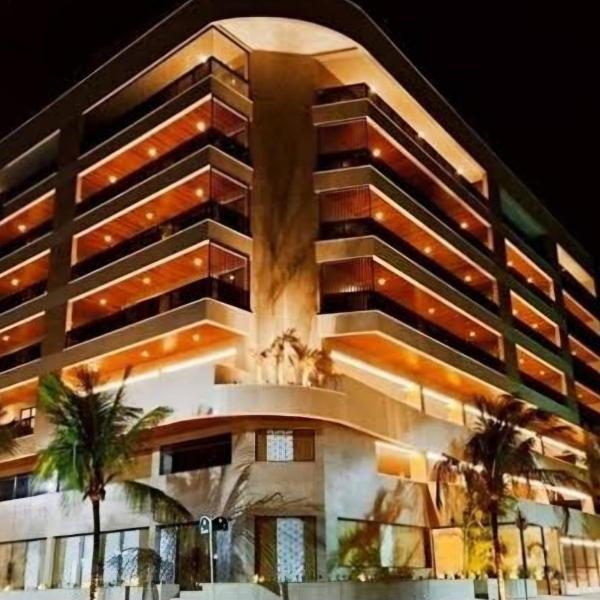 Estiloso ap 3 quartos a um passo da praia do forte