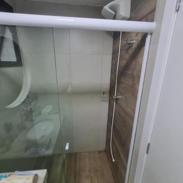 Estiloso ap 3 quartos a um passo da praia do forte - Foto 3