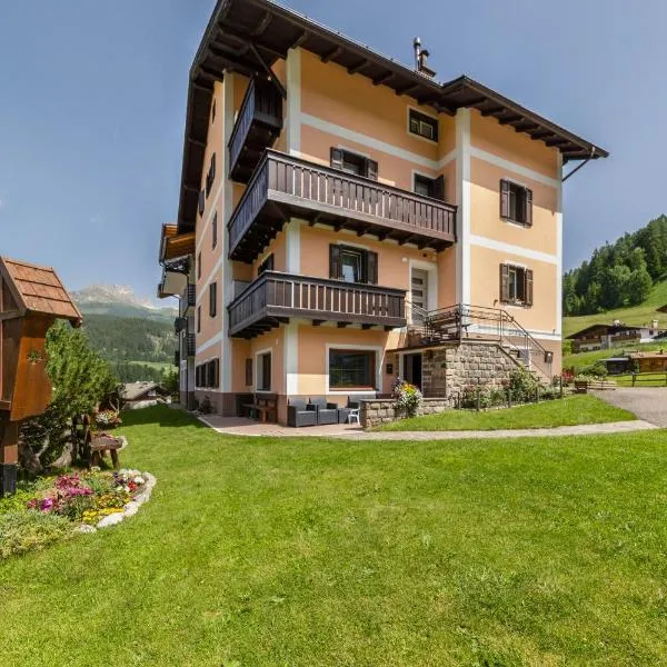 Appartamento Primavera 2, hotel a Moena