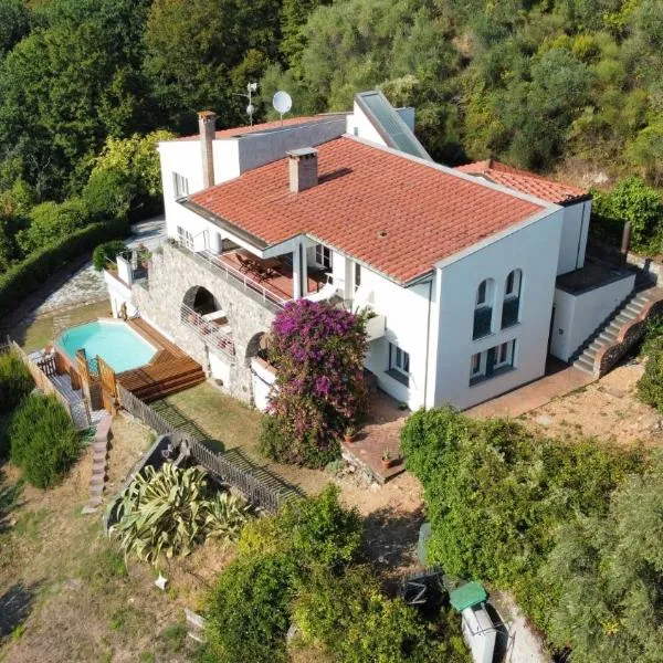 Villa Bianca Luxury & Prestige, hotel v destinaci Massarosa