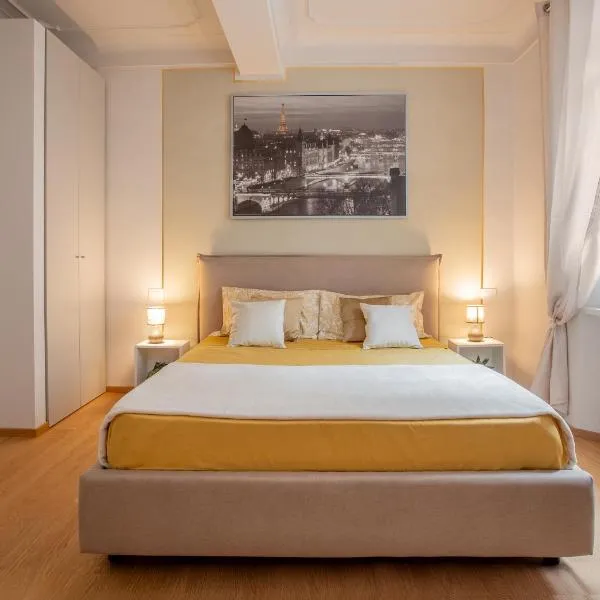 Appartamento 2 bagni 2 camere Luxury - Freedom SUITES, מלון בפארמה