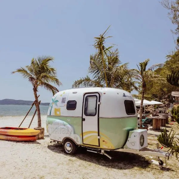 Langkawi Pantai Cenang - Private Beach Glamping Experience, khách sạn ở Pantai Cenang
