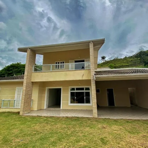 Aluga-se casa para Temporada, hotel v destinaci Águas de Lindóia