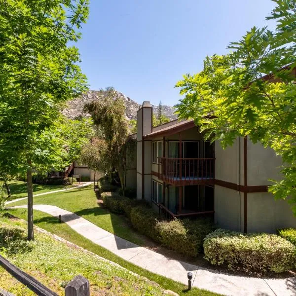 San Diego Country Estates, hotel di Ramona