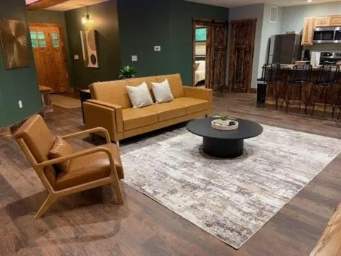 Pine Creek Cabins & Camping Resort, hotel v destinaci South Bloomingville