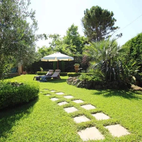 Peter's Country House, hotel in Katakolon