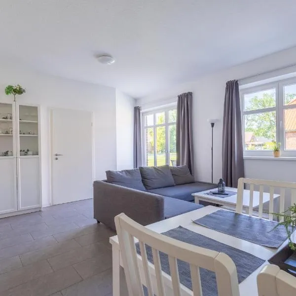 Ferienhaus Natura Ideal für Urlaub & Business, Küche, WLAN, Parkplatz, hotel v destinaci Rhauderfehn