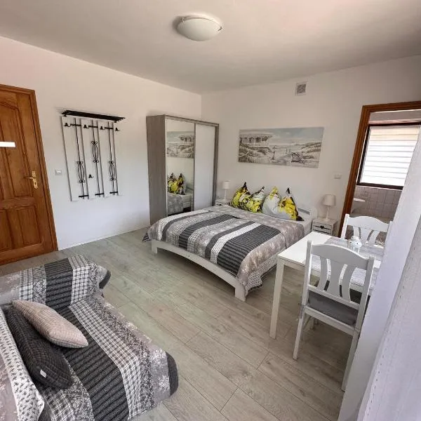 Jarek, hotel a Pobierowo