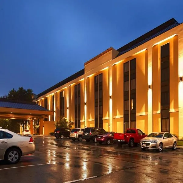 Days Inn by Wyndham Englewood Dayton Airport, hotel v destinaci Dayton