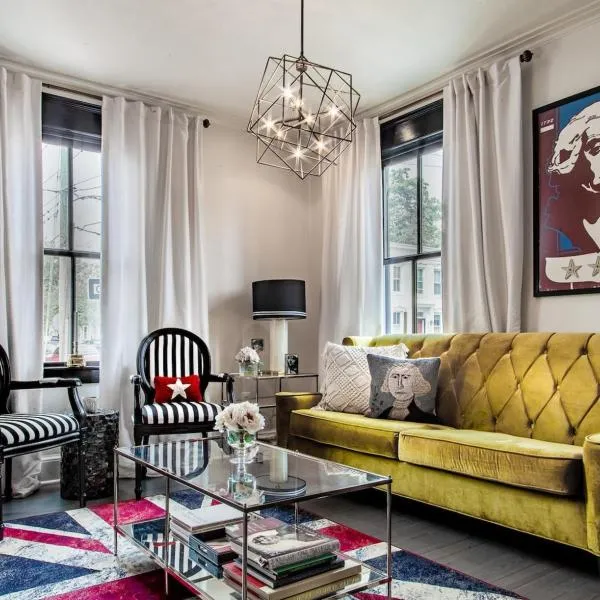 THE LIBERTY HOUSE Of Old Town Designer Home, hotel v destinaci Alexandria
