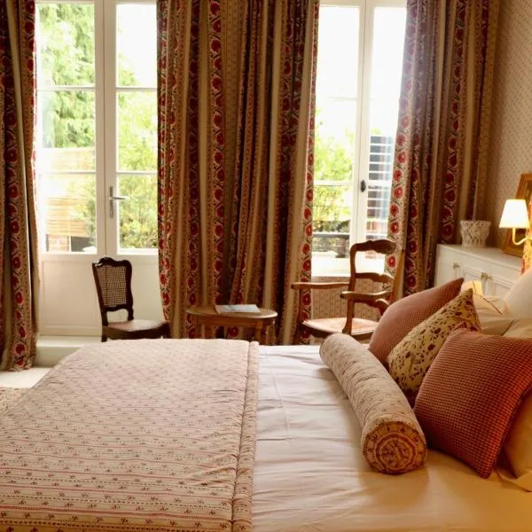 Maison Mouche, hotel v destinaci Beaumont-en-Auge