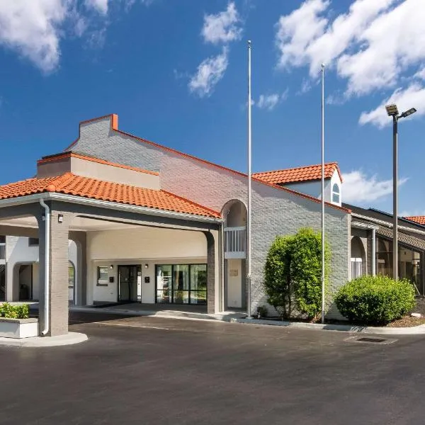 Rodeway Inn At Fort Lee, hotel v destinaci Hopewell