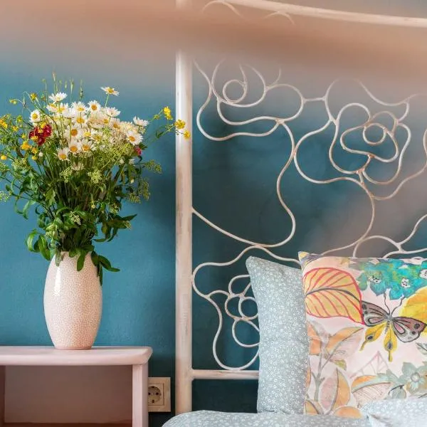 Boutique Hotel Casa Art, Hotel in Oreshak