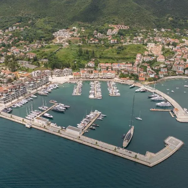 SunSea Apartment, hotel v destinaci Đenovići