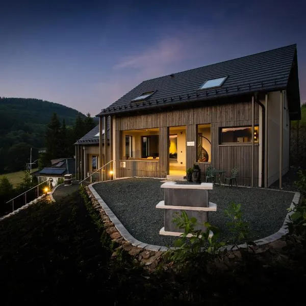 SAUERLAND CHALETS - "Die Chalets Herzenssache", hotel in Winterberg