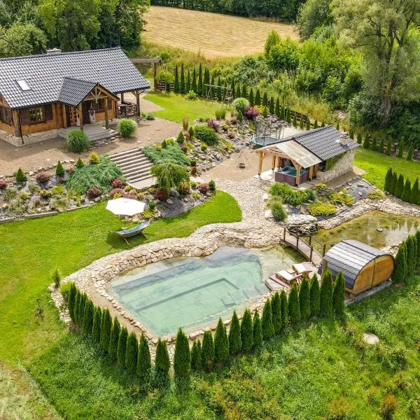 Bieszczady Chata, hotel em Malinówka