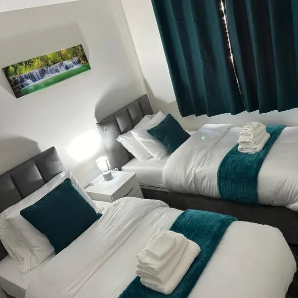 Affluent Living Property perfect for contractors and individuals, hotell sihtkohas Wigan