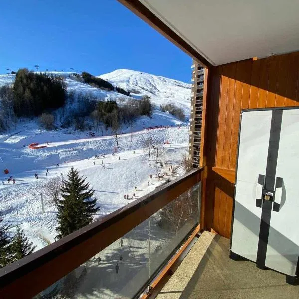 Appartement au pied des pistes – hotel w mieście Le Corbier