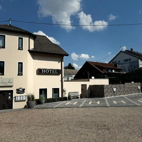 Hotel Zur Linde, hotel v destinaci Saarlouis