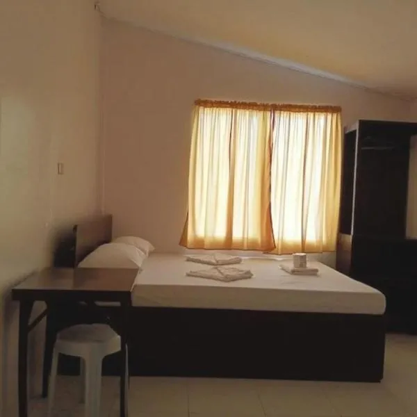 Marilou Guesthouse, hotell i Bantayan