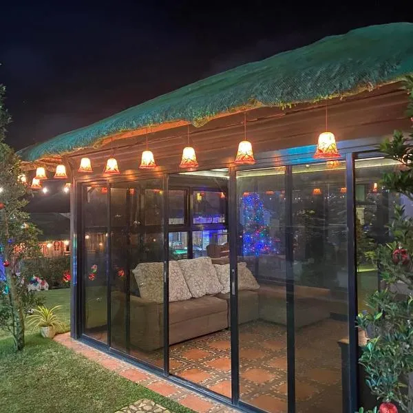 RMB's Downton Place, hotel v destinaci Tagaytay
