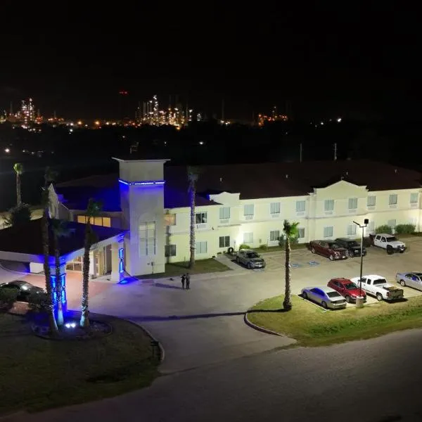 Rivers Inn and Suites, hotel v destinaci Three Rivers
