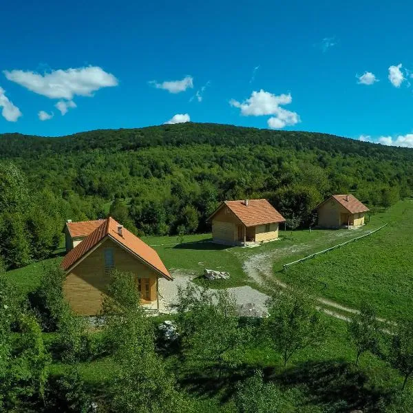 Holiday Homes Eko Klanac, hotel v destinaci Rakovica