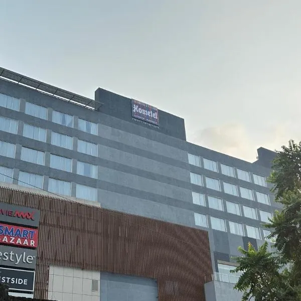 Hometel Alambagh Lucknow - A Sarovar Hotel, hotel v destinaci Lakhnaú