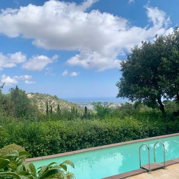 Villa Elena B&B di Charme，塞爾瓦迪法薩諾的飯店