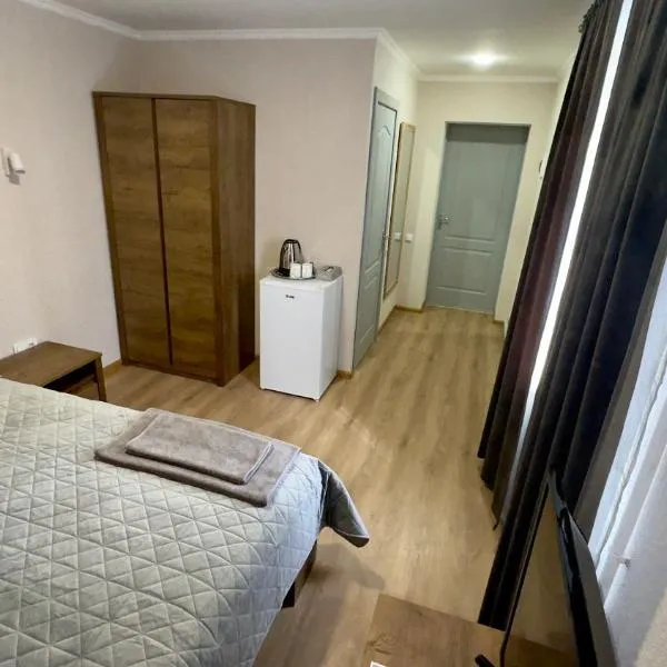 Гуртожиток 10, hotel in Ternovka