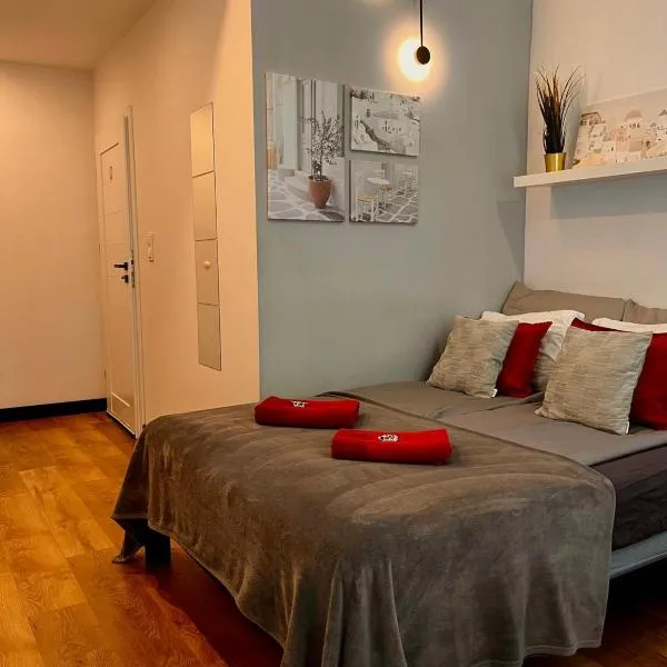 Special 1 Bed room Condo Warszawa Center, hotel in Warsaw