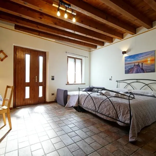 B&B Relax Rooms - Peschiera del Garda, hotel Cavalcasellében