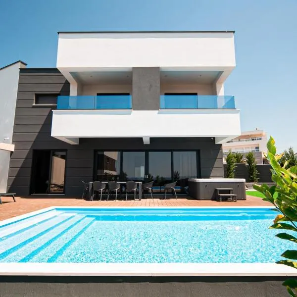 Villa Primavera, hotel in Novalja