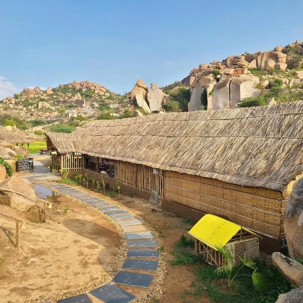 Rocky Meadows Resort Hampi, hotel a Hampi