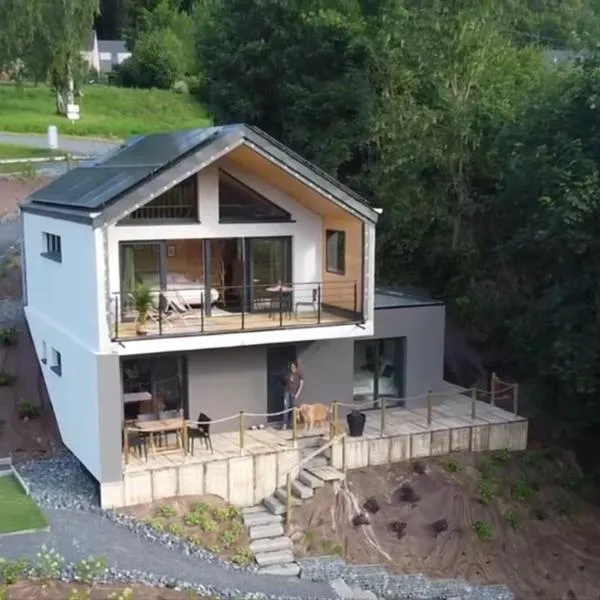 Meuse Cottage, hotel v destinaci Hastière-par-delà