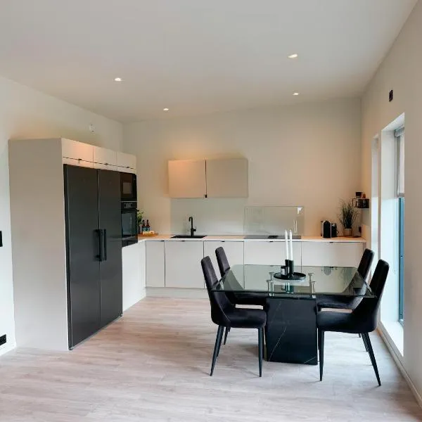 Modern Haug Retreat, Brand New Apartment from 2024, khách sạn ở Storeidet