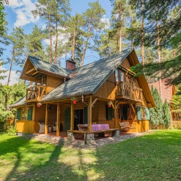 Hubertówka - jezioro Gim 450 m od plaży, hotel v destinaci Teerau